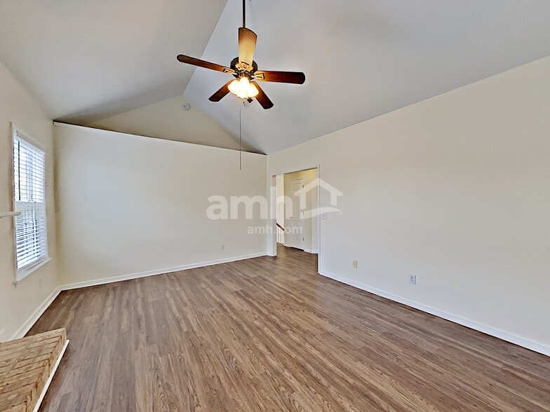 Building Photo - 2659 Hansford Dr