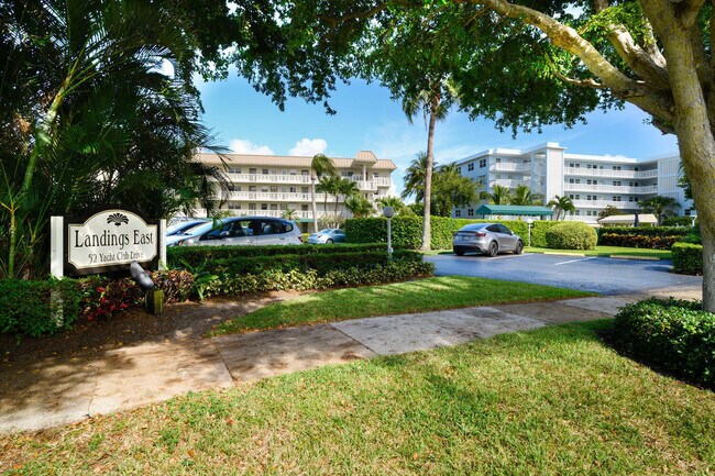 Building Photo - 52 Yacht Club Dr