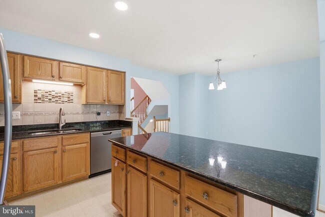 Building Photo - 4603 Weston Pl