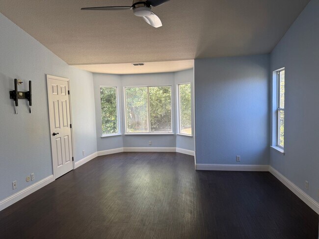 Building Photo - 9223 Camden Lake Way