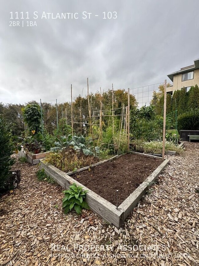 Building Photo - 1111 S Atlantic St