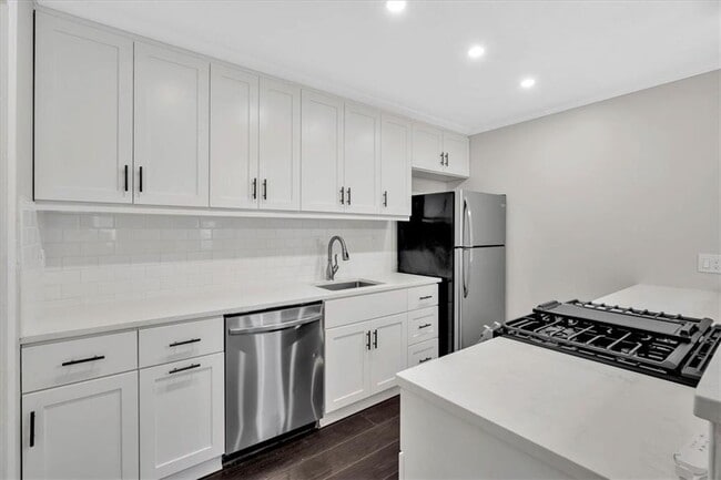 Building Photo - 202 Park Ridge Cir