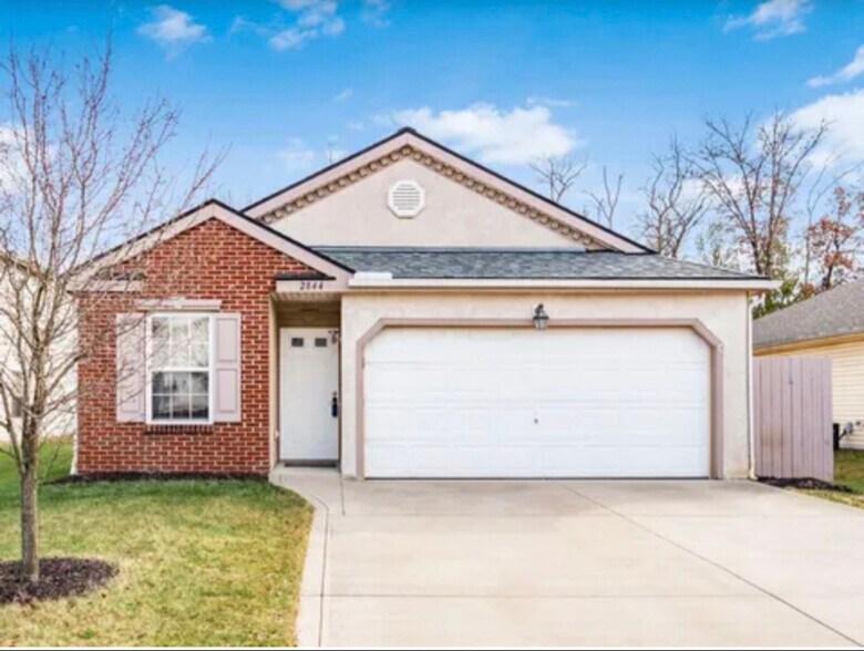 Primary Photo - 2844 Sussex Pl Dr