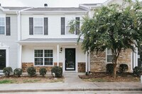 Building Photo - Beautiful Durham Townhome For Rent