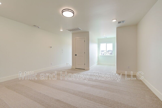 Building Photo - 9304 NW 146th St