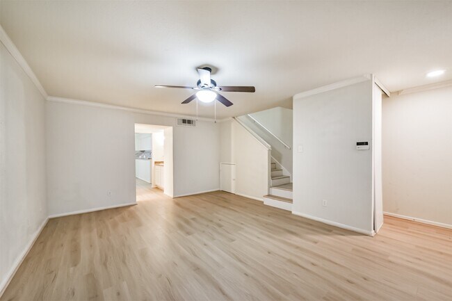 Building Photo - 5917 Fairdale Ln