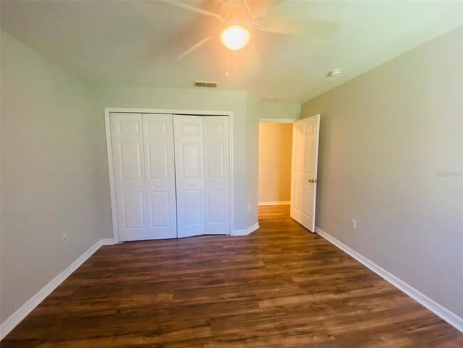 Building Photo - 423 Disston Ave
