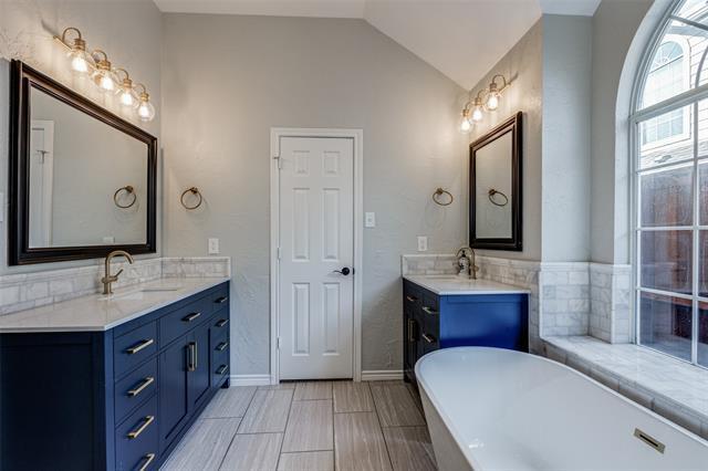 Building Photo - 3003 Quail Hollow