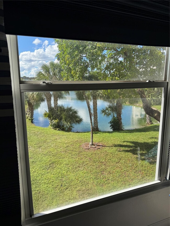 Building Photo - 8280 Sunrise Lakes Blvd