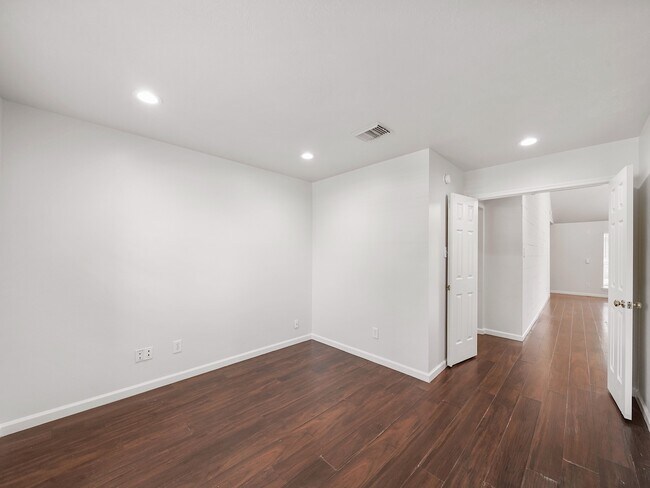 Building Photo - 22227 Eagle Meadow Dr