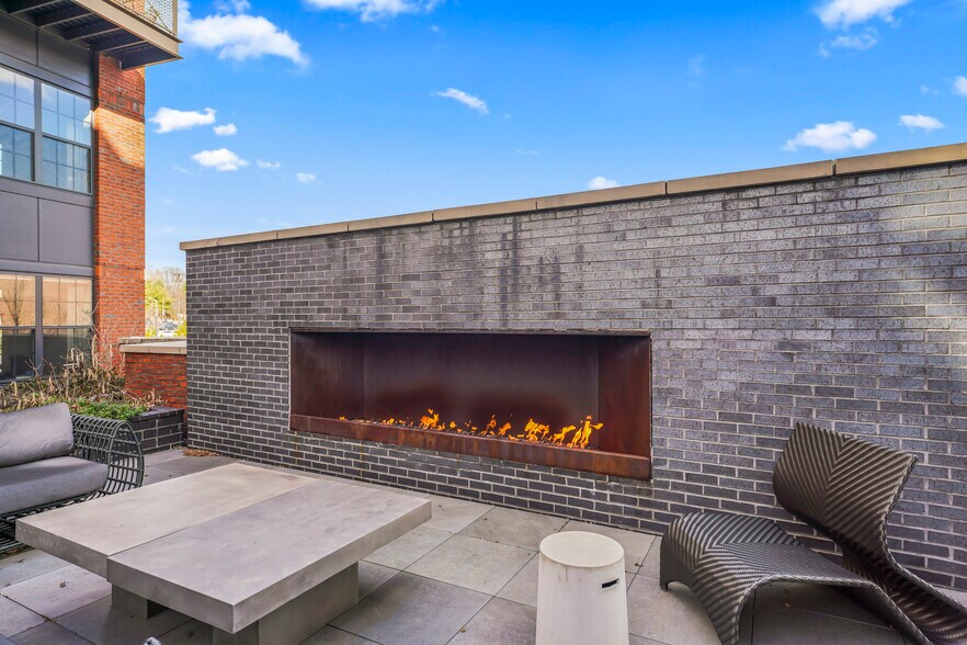 Building Photo - 506 Diamondback Dr