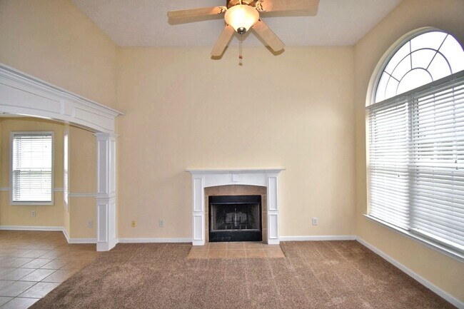 Building Photo - Wonderful 3BR/2BA Smyrna home on a corner lot, 2 car garage!