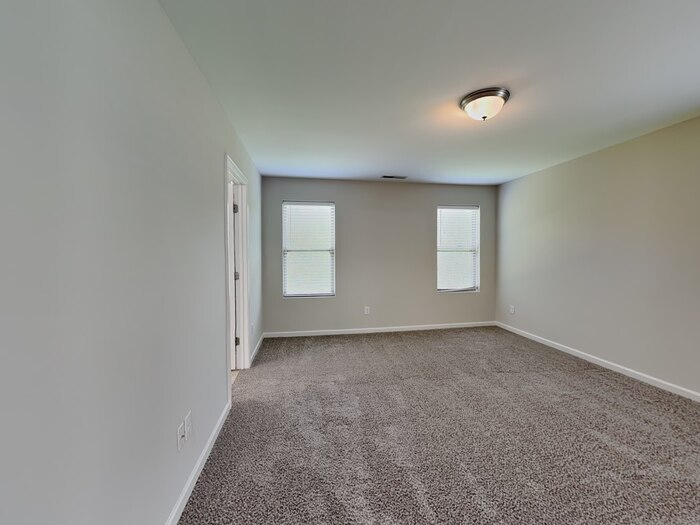 Building Photo - 171 Davelyn Ct