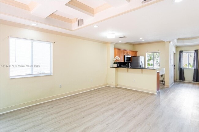 Building Photo - 11647 NE 18th Dr