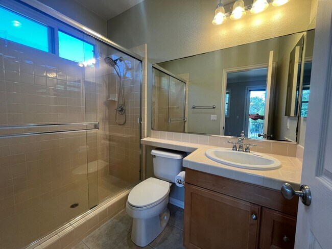 Building Photo - Elegant 5-Bedroom Carmel Valley Home with ...