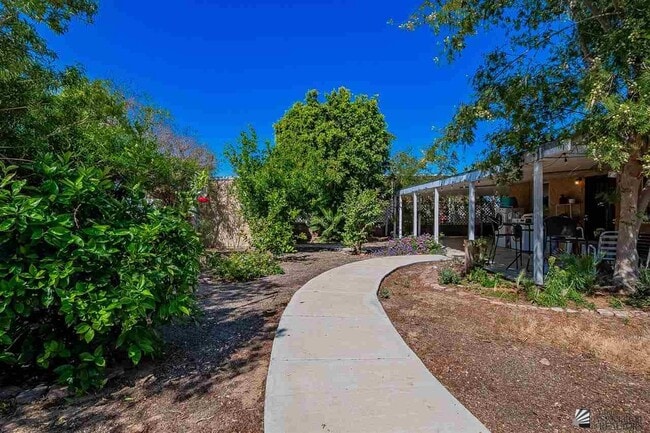 Building Photo - 12443 E Brenda Dr