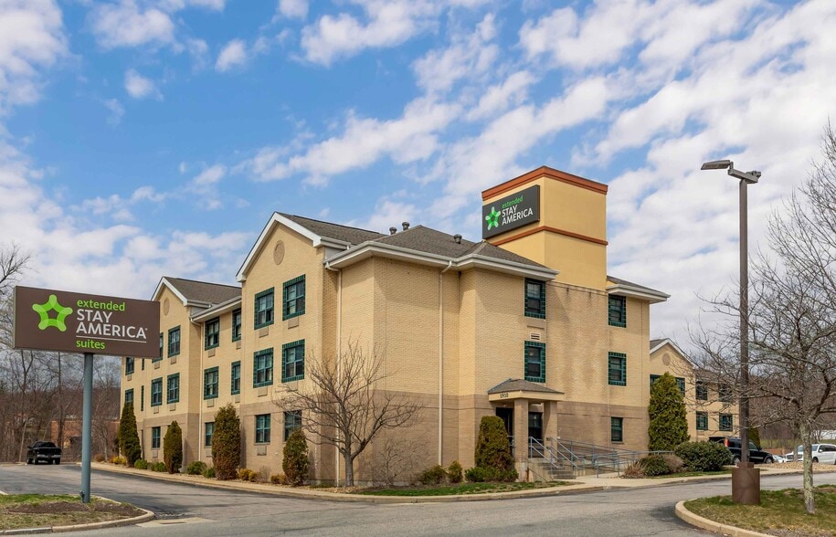 Building Photo - Furnished Studio-Boston - Tewksbury