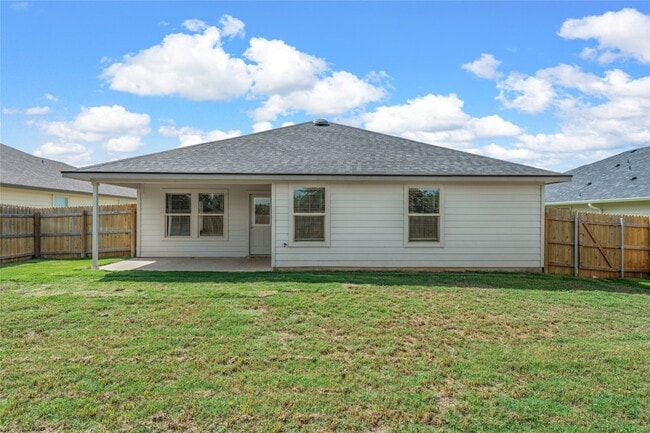 Building Photo - 6941 Guadalupe Rd