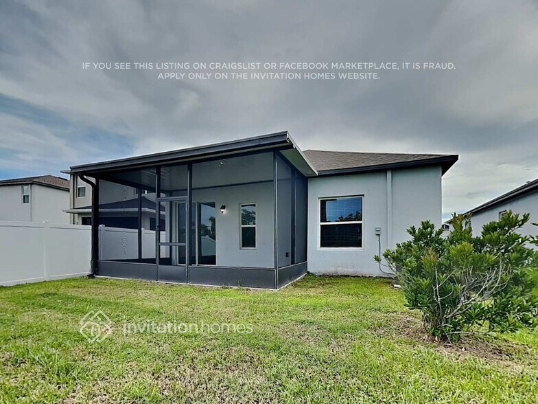 Building Photo - 4831 Reisswood Lp