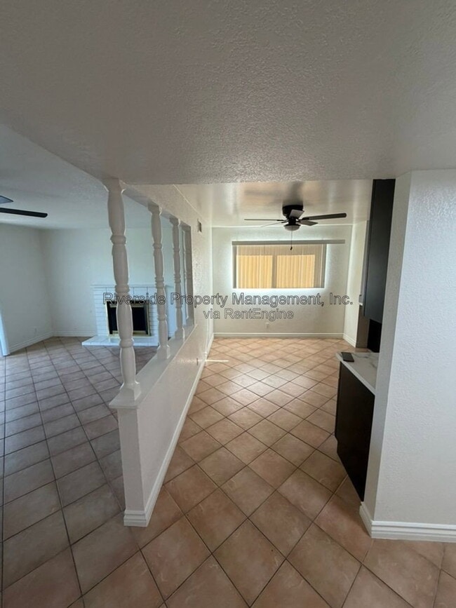 Building Photo - 4500 Sutton Pl