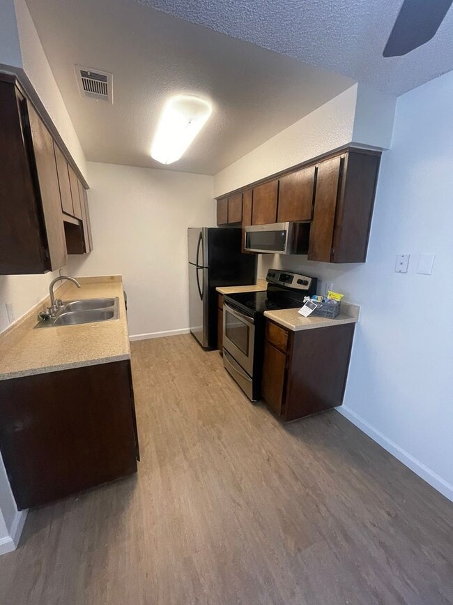 Interior Photo - Jackson Park Place