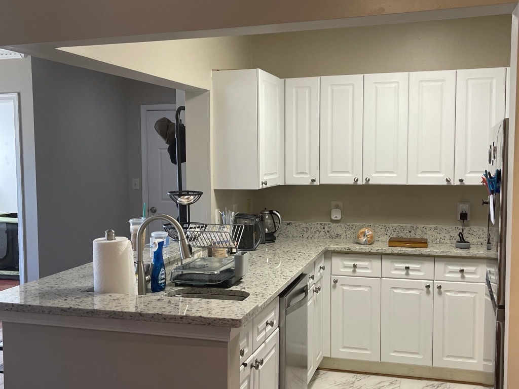 Building Photo - 20311 Beechwood Ter