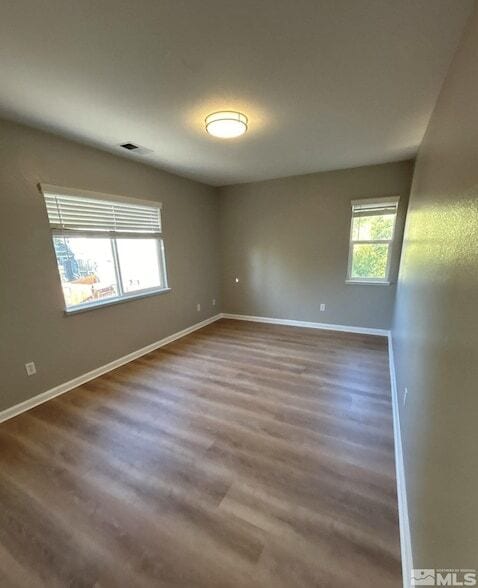 Building Photo - 589 Panama Dr