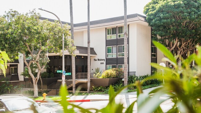 Building Photo - Winbury #104