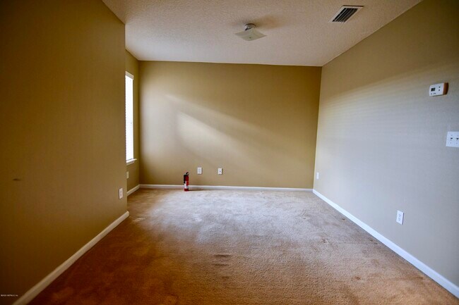 Building Photo - 2379 Sunset Bluff Dr