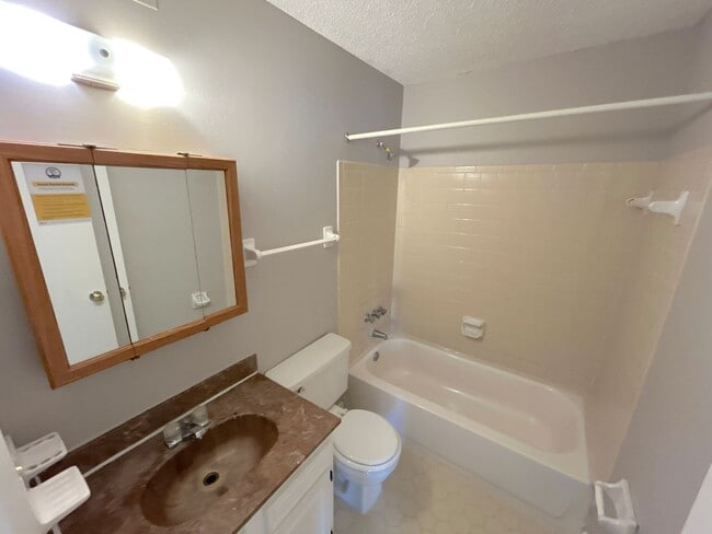 Building Photo - 7084 Texel Cove