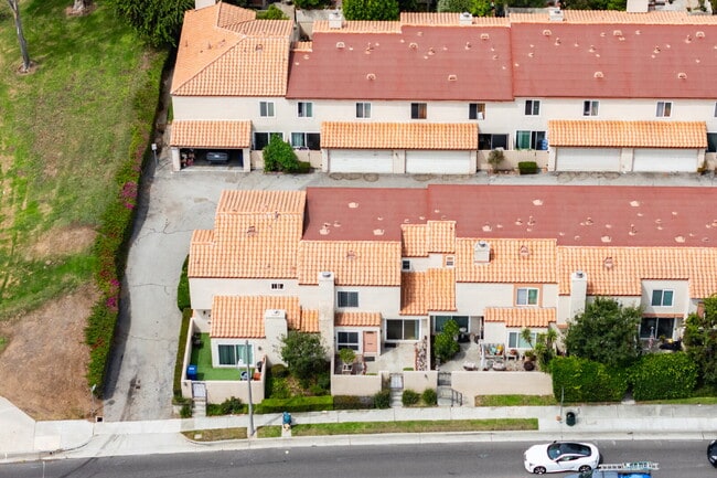 Building Photo - Spacious 2-Bed, 2.5-Bath with Resort-Style...