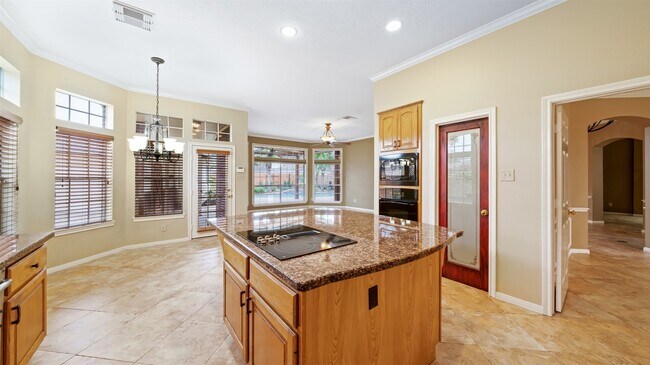 Building Photo - 22307 Fairbay Dr