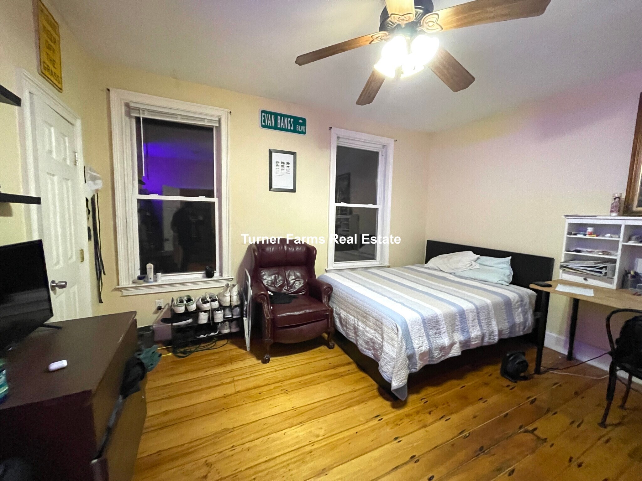 Building Photo - 731 Parker St