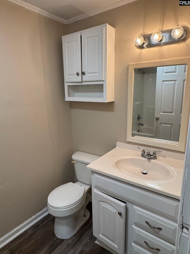 Building Photo - 477 Bushberry Rd