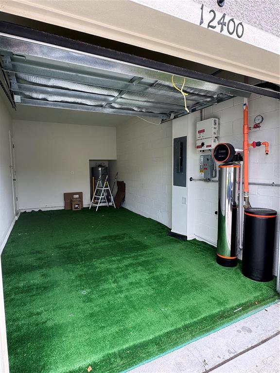 Building Photo - 12400 Bowes Branch Rd