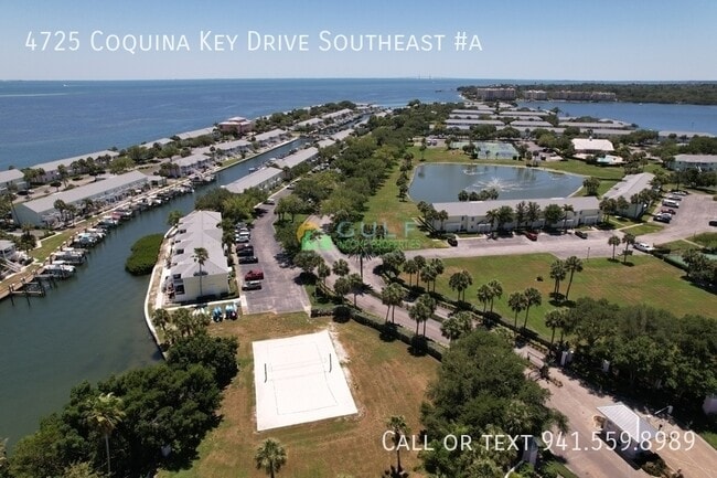 Building Photo - 4725 Coquina Key Dr SE