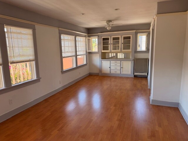 Building Photo - 5213 Fountain Ave