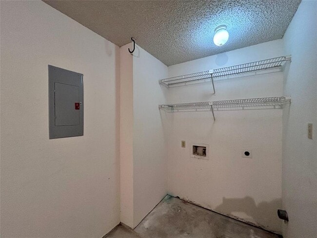 Building Photo - 8900 Schick Rd