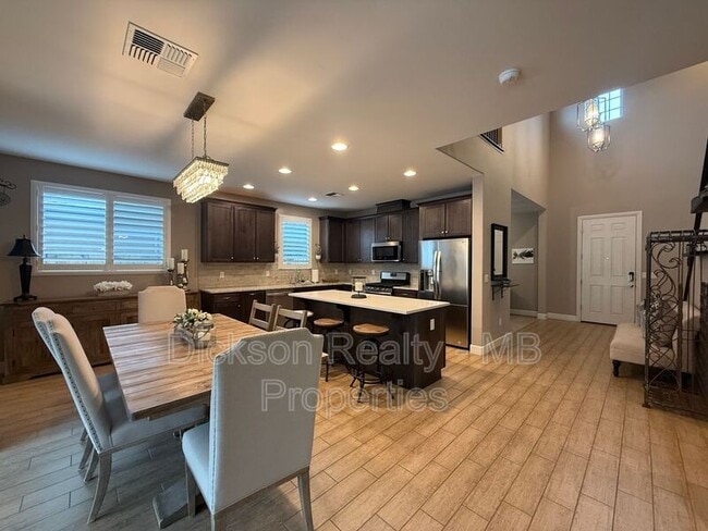 Building Photo - 3325 Show Jumper Ln