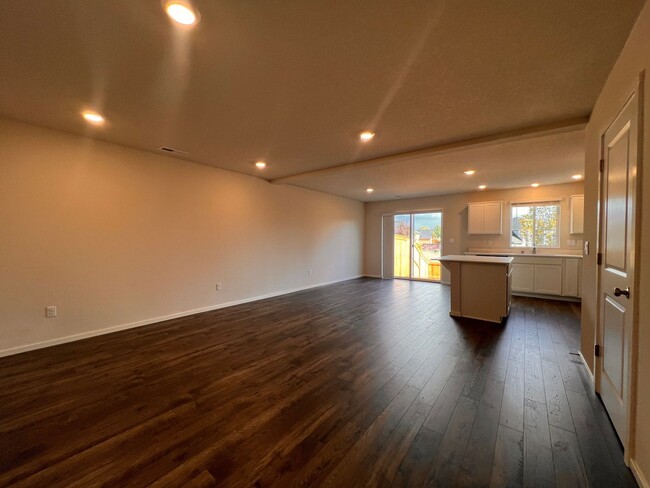 Building Photo - MOVE IN SPECIAL!  Brand New Curtin Creek T...