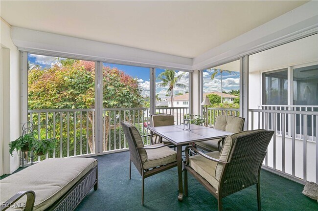 Building Photo - 223 3rd Ave S