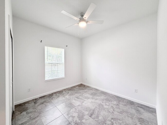 Building Photo - 9136 Cape Cod Rd