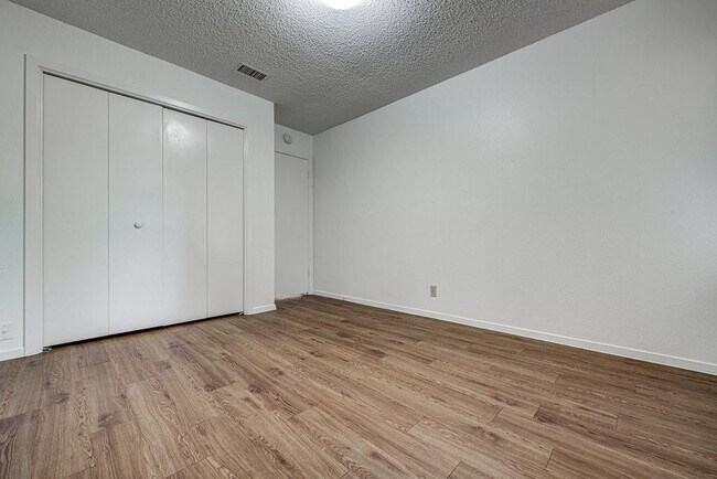 Building Photo - 11428 Ptarmigan Dr