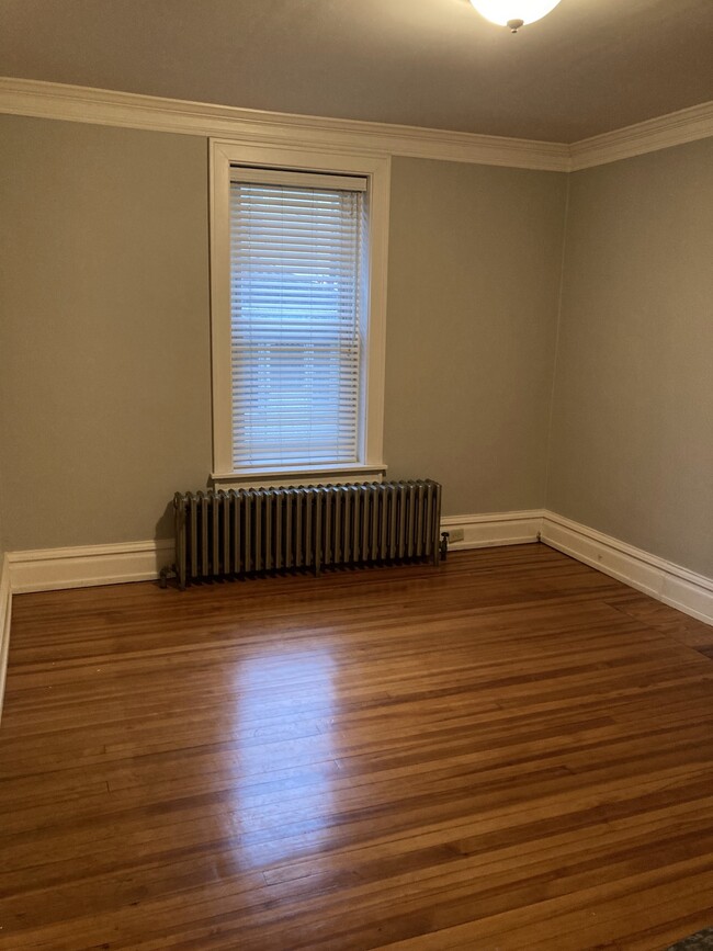 Dining room - 224 Cocoa Ave