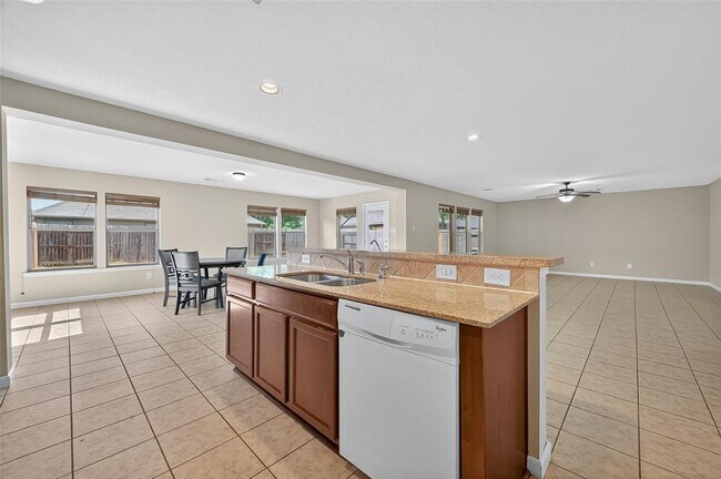 Building Photo - 16506 Lanesborough Dr
