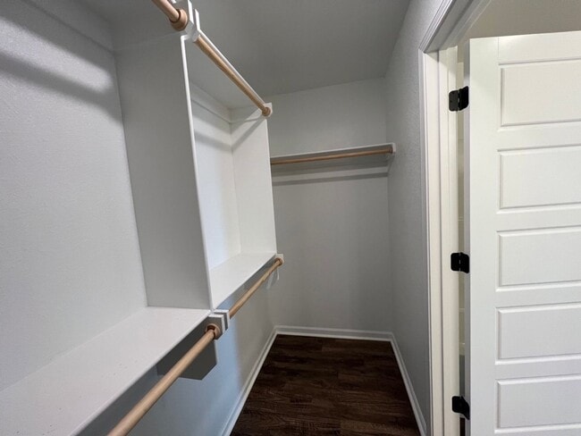 Building Photo - New 3 Bedroom Townhome ($999 Per Month)