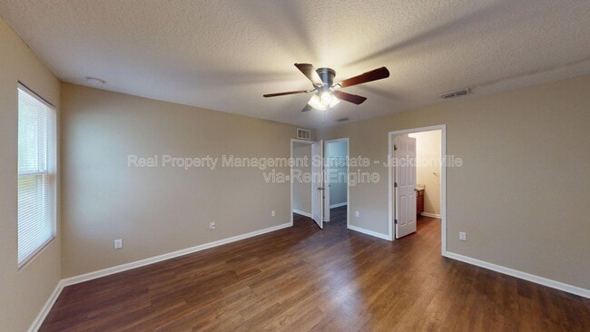 Building Photo - 711 Cahoon Rd N