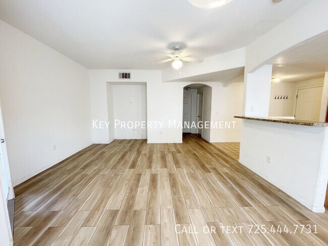 Building Photo - 6160 Rumrill St