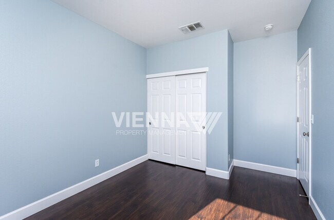 Building Photo - 6216 Lonetree Blvd