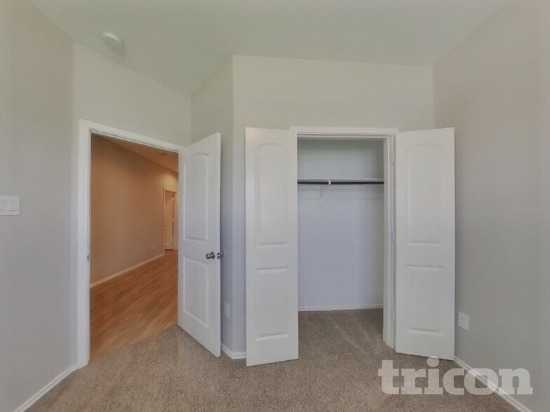 Building Photo - 7719 London Tower Ln